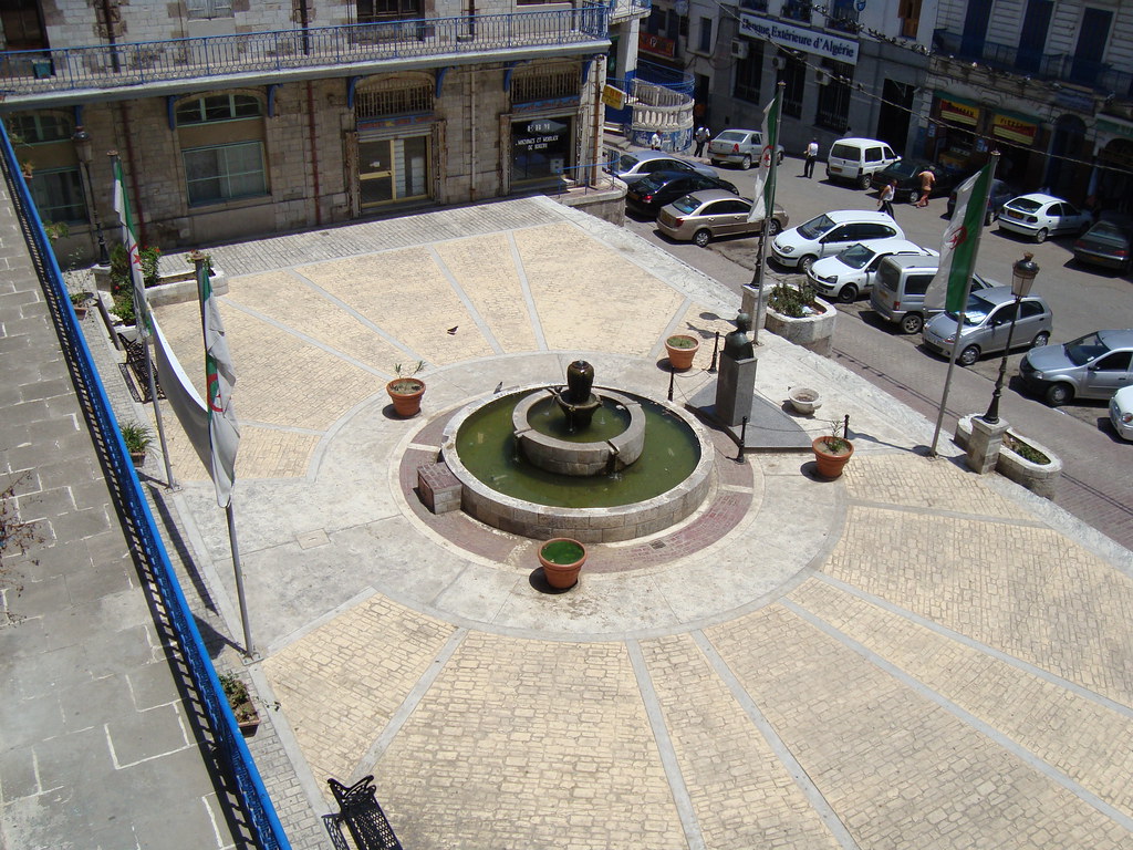 Manuel-Teixeira-Gomes Square