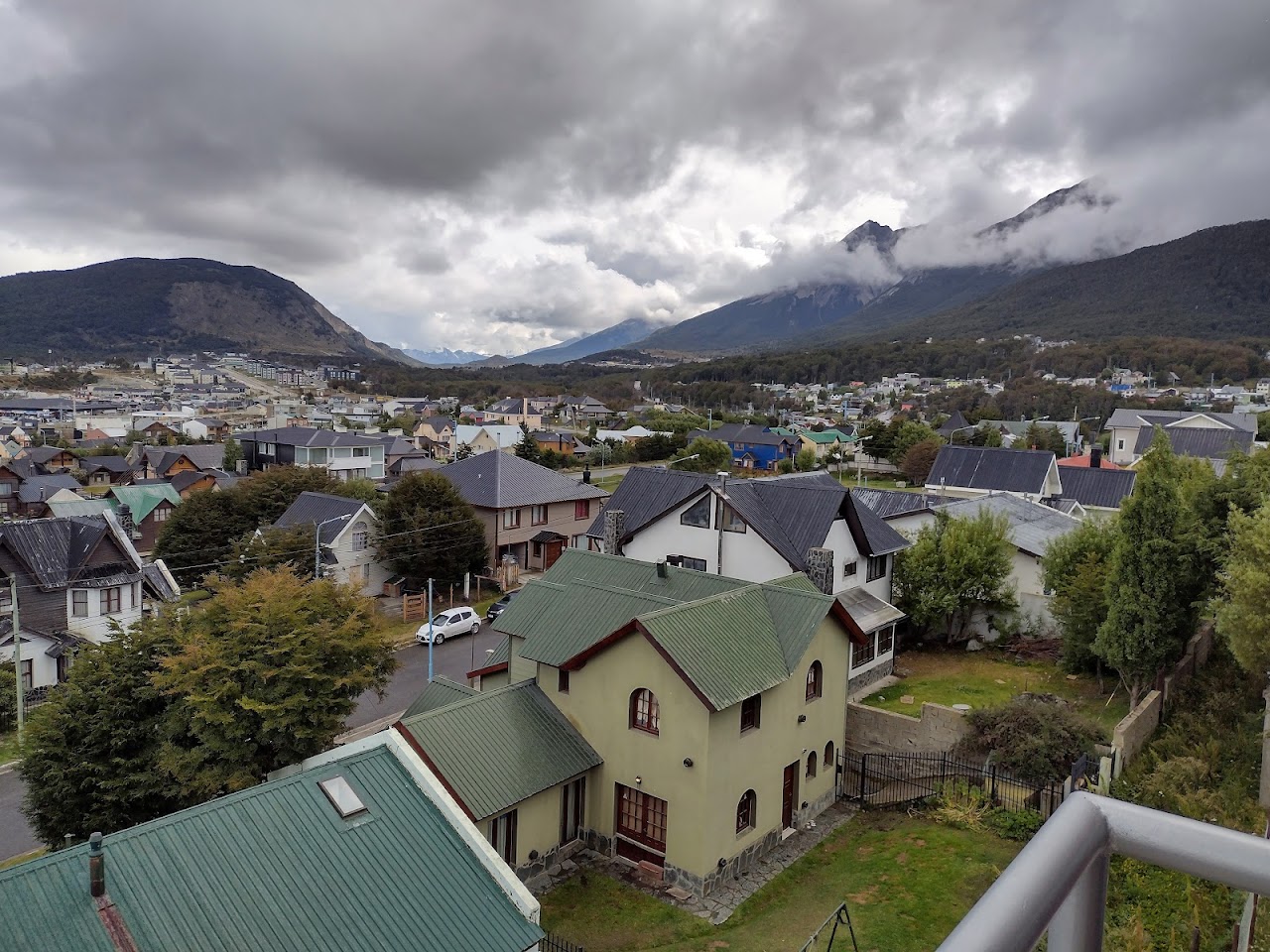 Gumo on the Way, Ушуайя