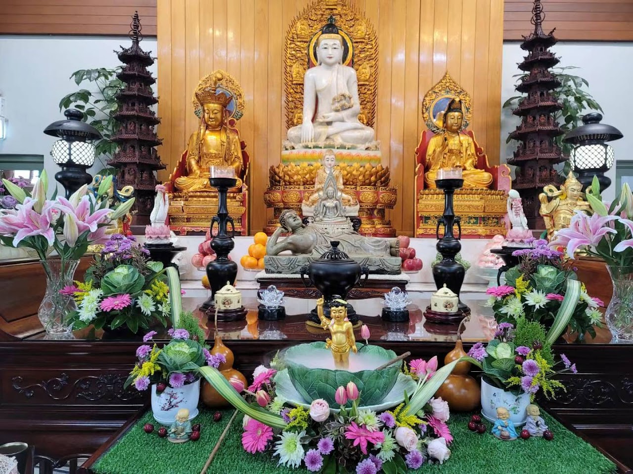 Hwa Tsang Monastery