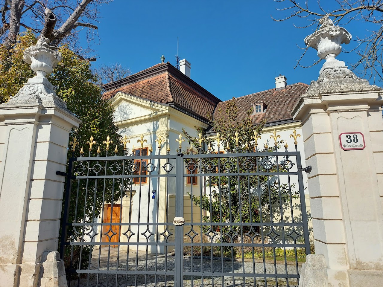 Maria-Theresien-Schlössl Inzersdorf, Вена