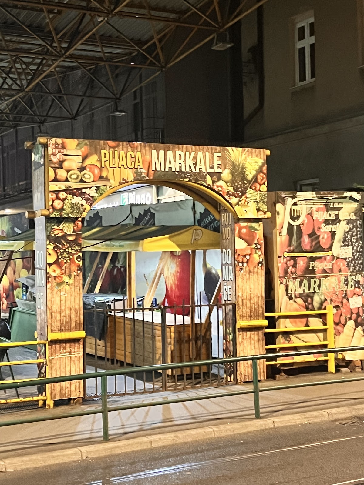 Pijaca Markale food market, Сараево