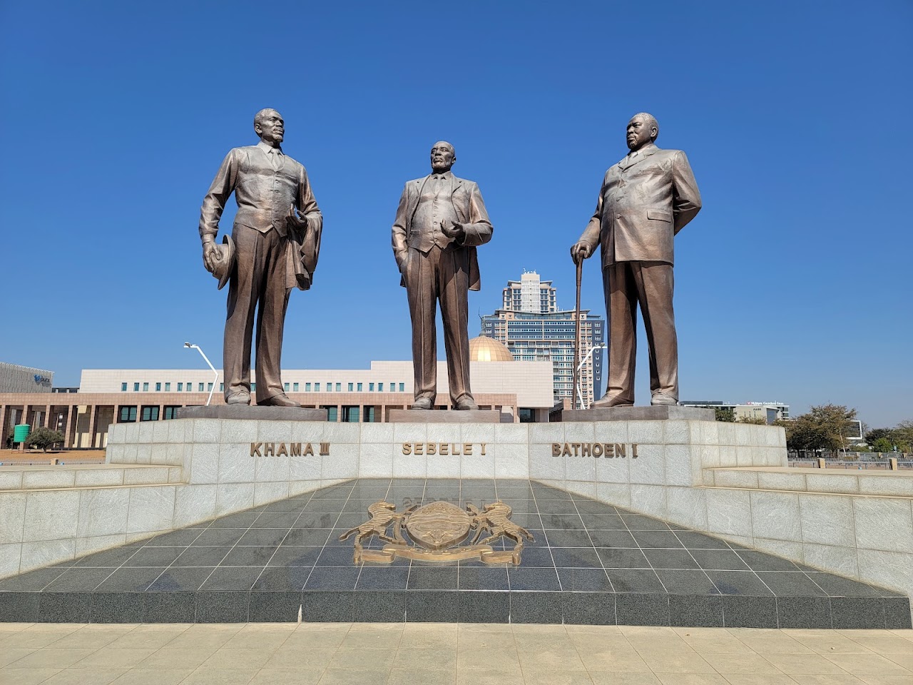 The Three Dikgosi Monument, Ботсвана