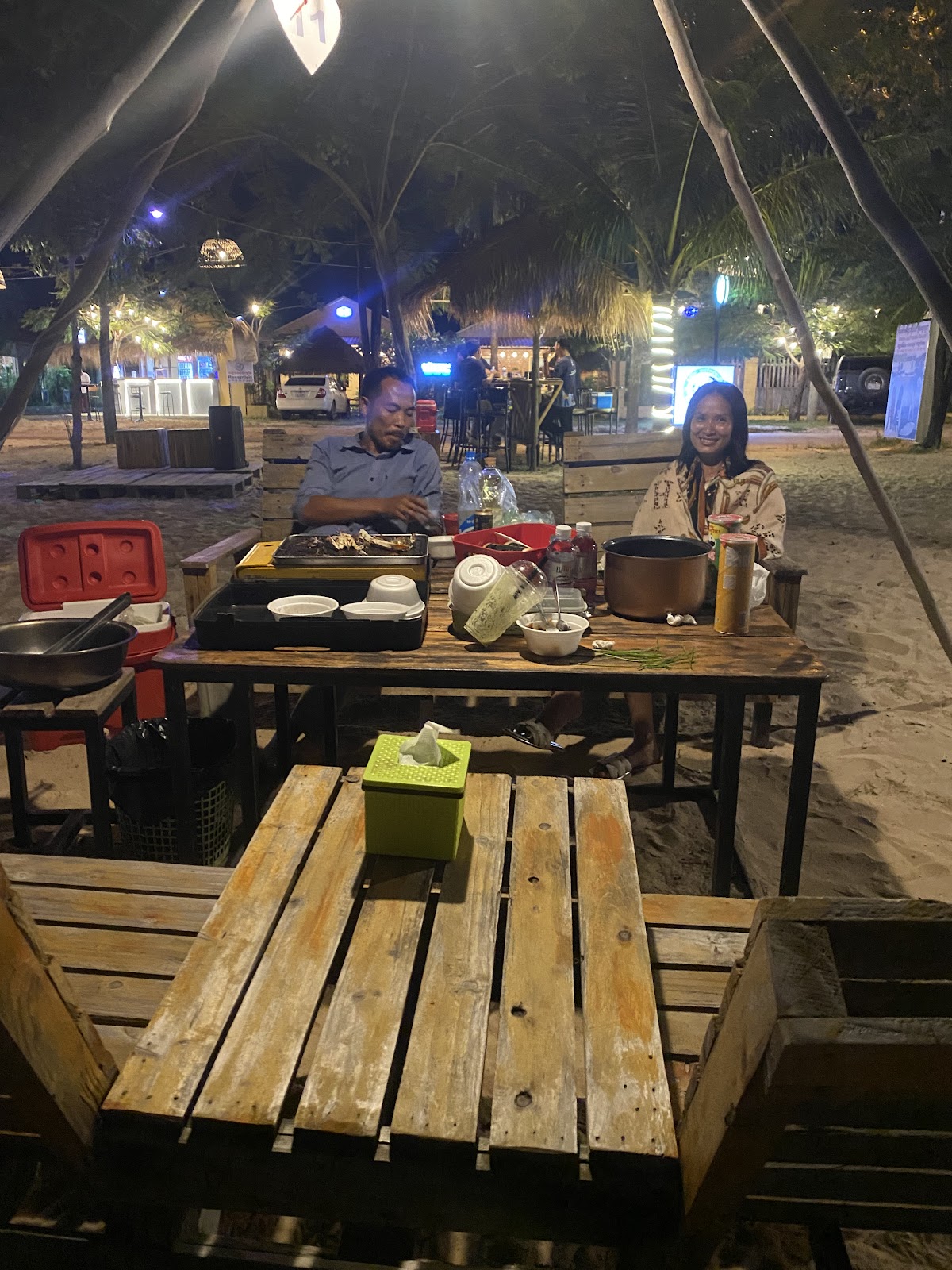 ឆ្នេរចុងប៉ូច The Last Beach