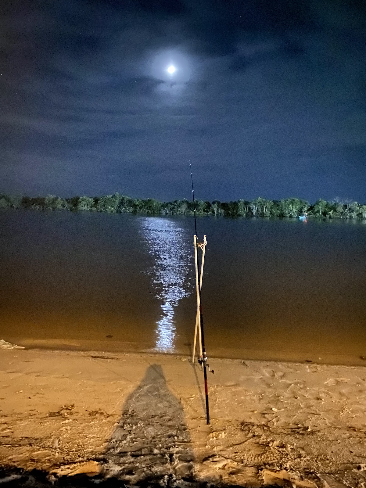 ឆ្នេរចុងប៉ូច The Last Beach
