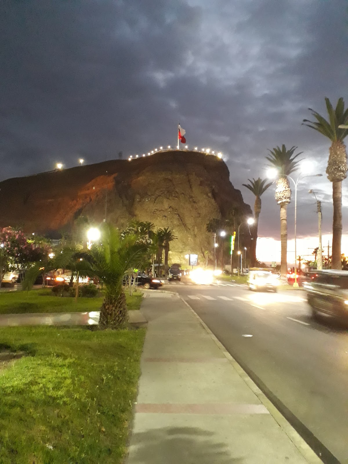 Vicuña Mackenna Square