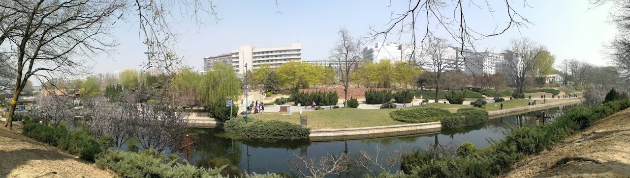 Yuan Dynasty Capital City Wall Relics Park