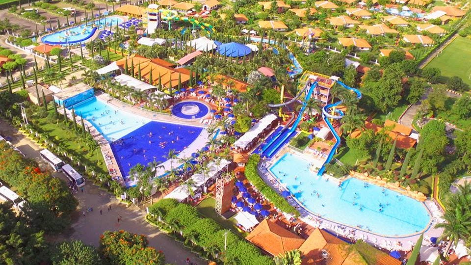 Tardes Caleñas Water Park, Кали
