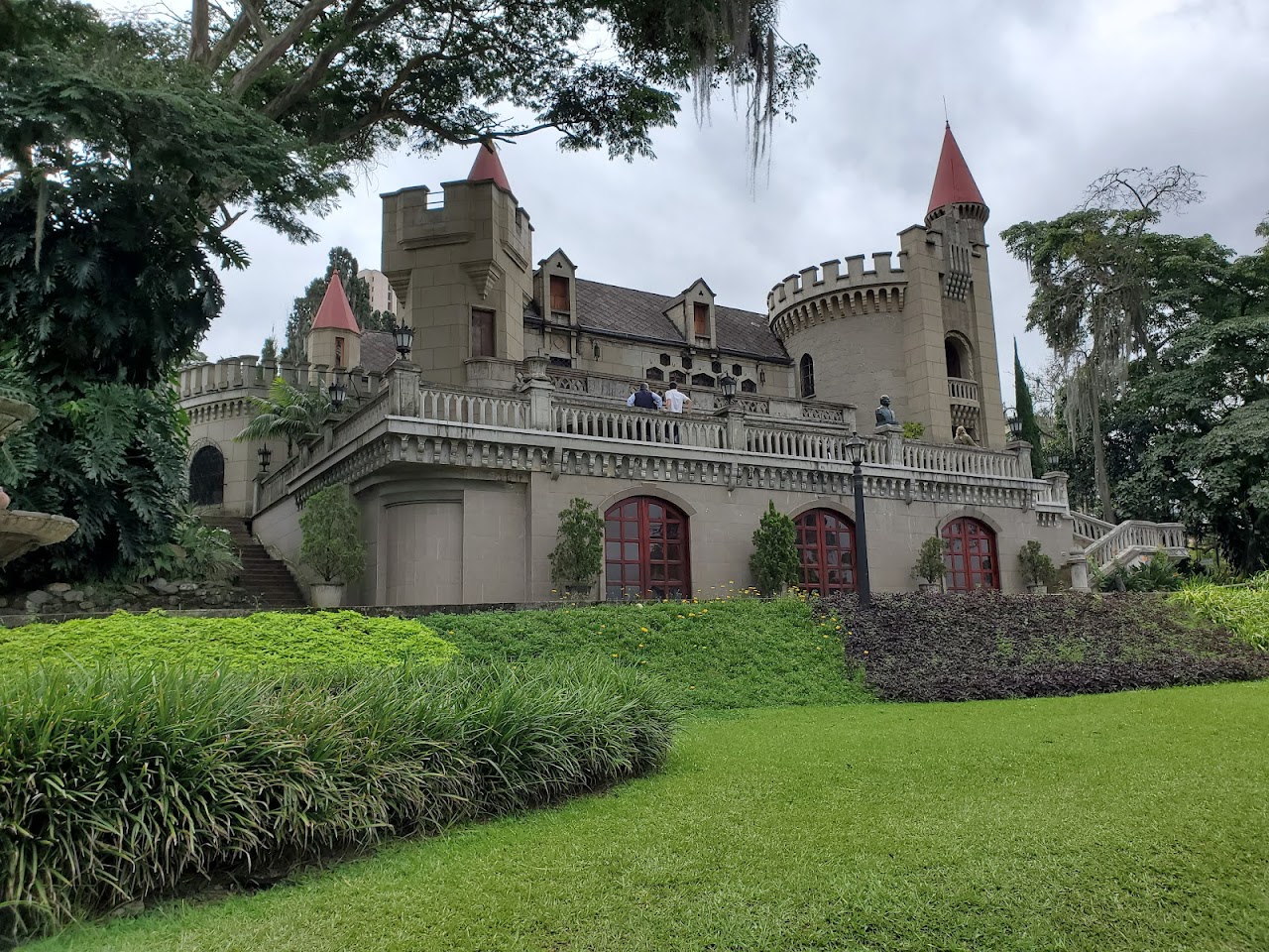 El Castillo Museum and Gardens, Медельин