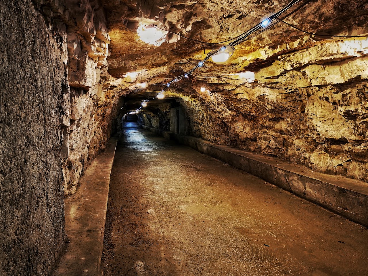 Zerostrasse, Хорватия