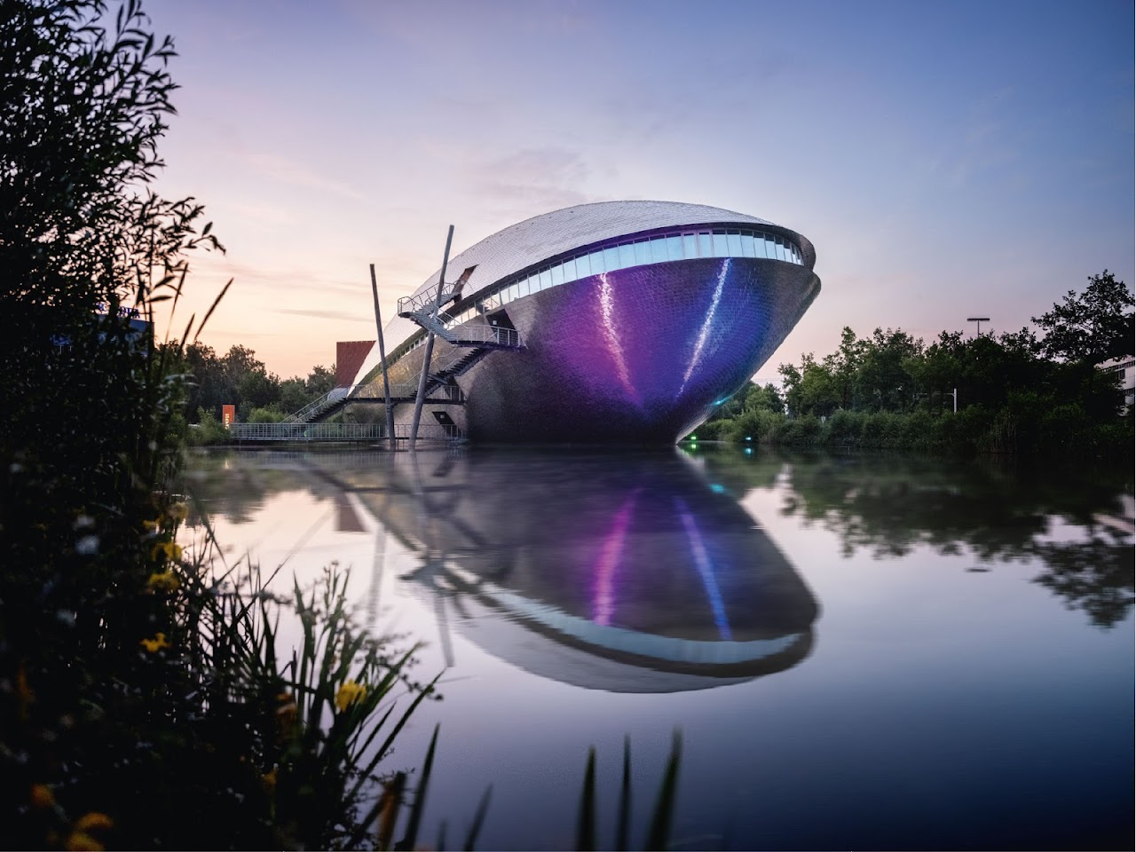 Universum Bremen, Бремен