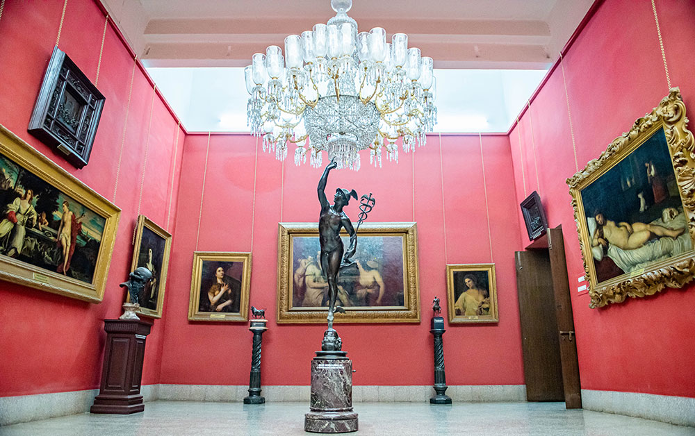 Maharaja Fateh Singh Museum, Вадодара