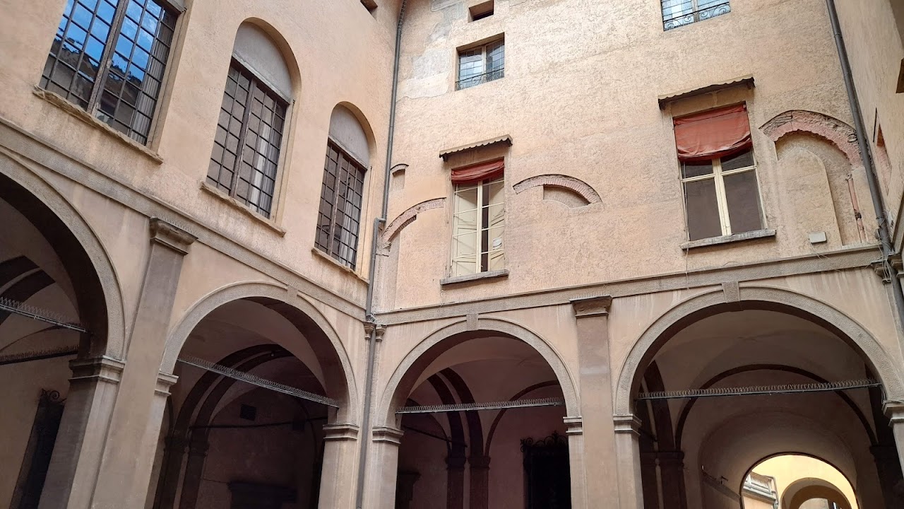Palazzo Marescalchi, 