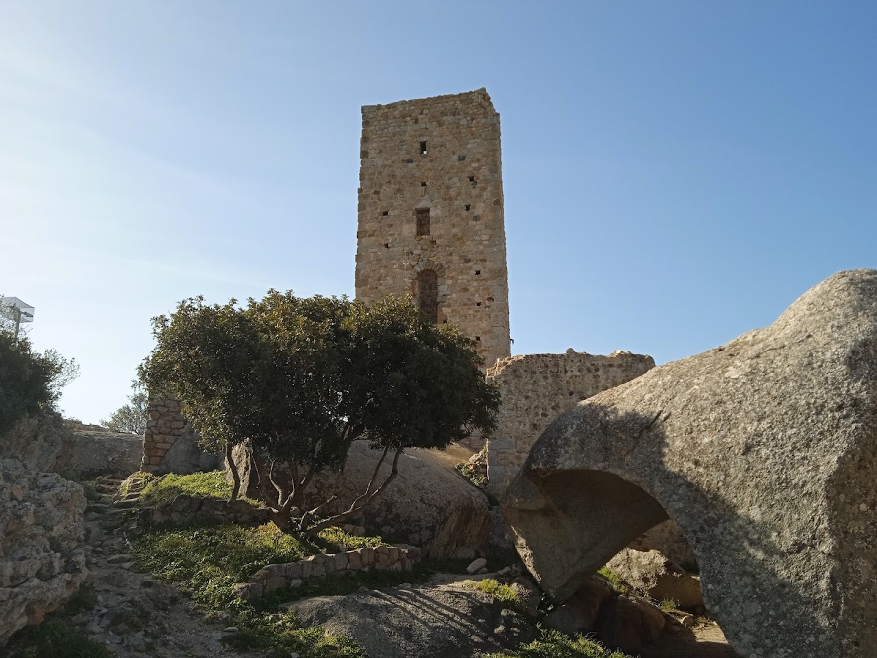 Castello di Pedres
