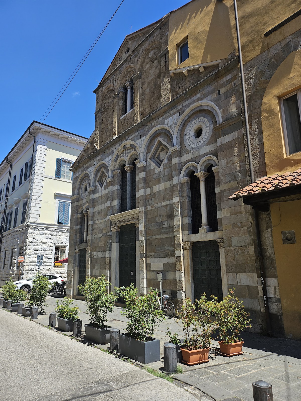 Сан-Пьетро-ин-Винкулис, Пиза