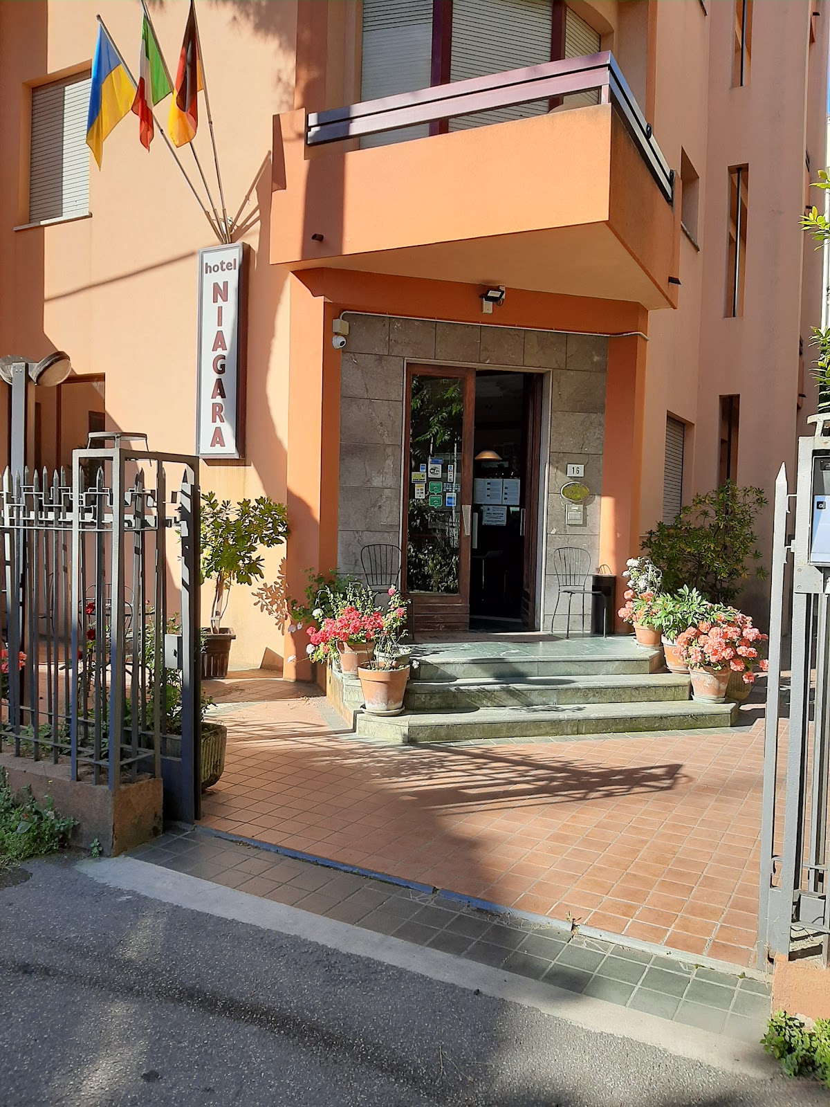 Hotel Niagara Rimini, Римини