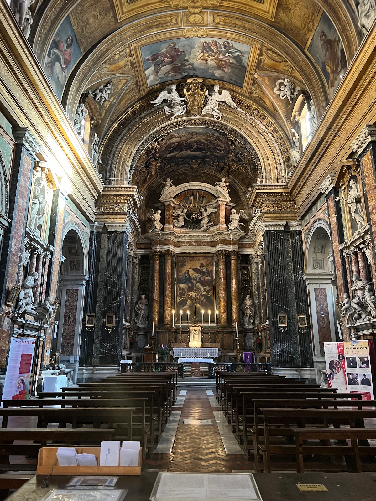 Church of Jesus and Mary, Рим