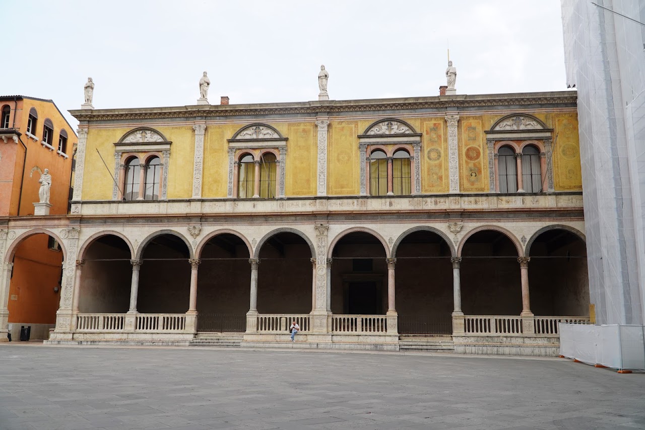 Loggia del Consiglio, Верона