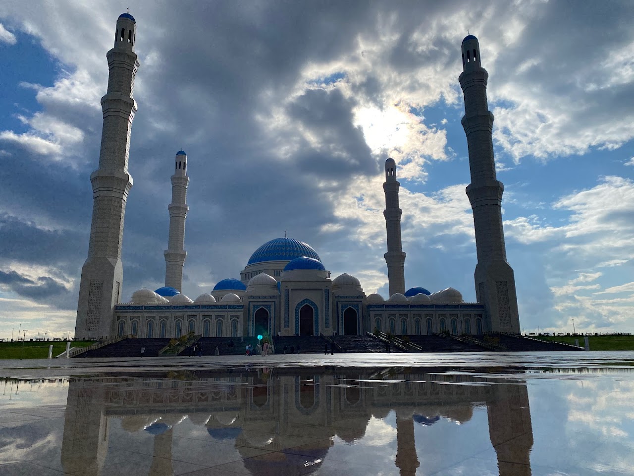 Минарет мечети, Нур-Султан (Астана)