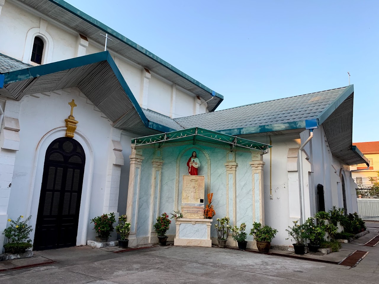 Sacred Heart Cathedral