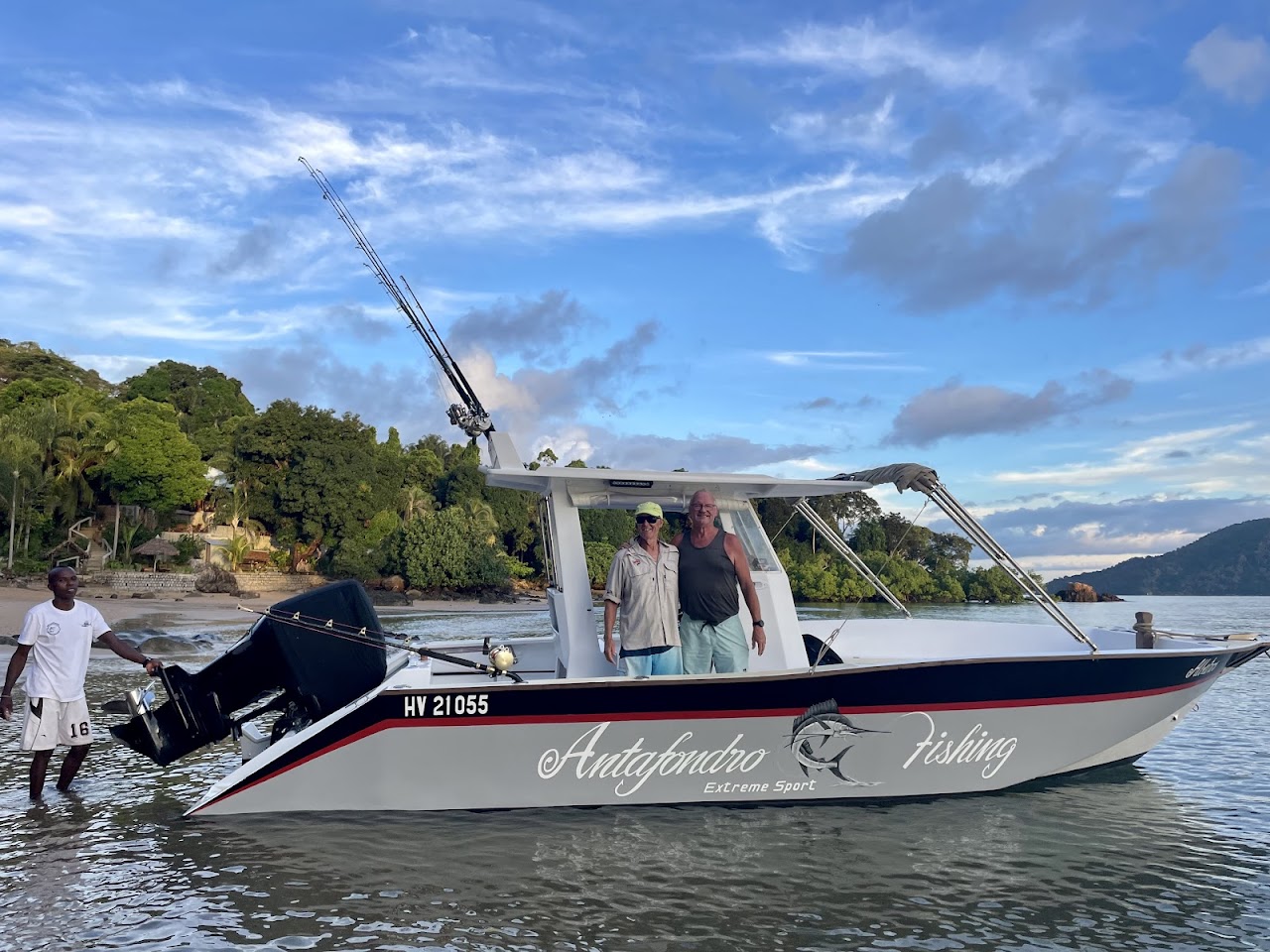 Antafondro Extreme sport fishing., Нуси-Бе