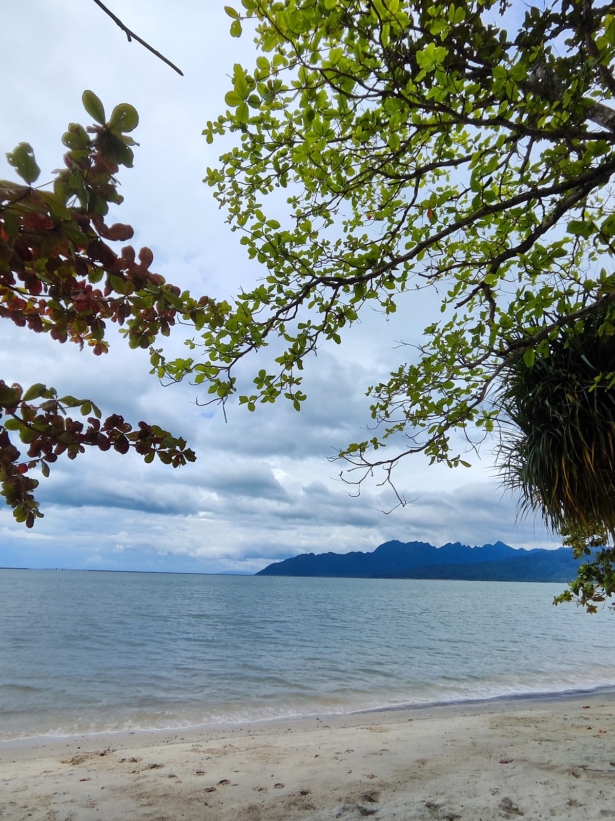 PANTAI SERAMA, Лангкави