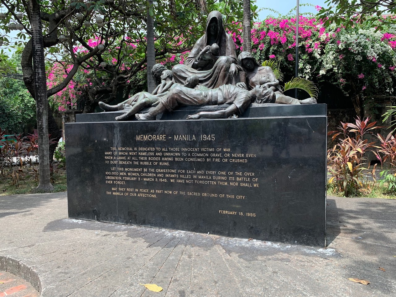 Manila 1945 Memorial, Манила