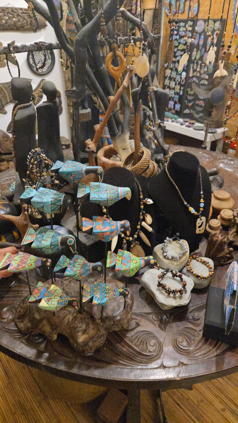 Asiano Arts and Crafts, Пуэрто-Принсеса