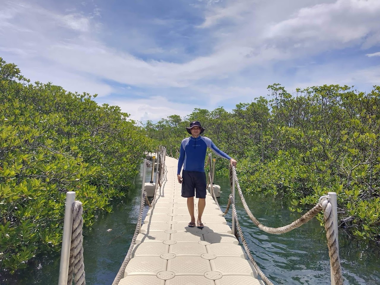 Day-asan Mangrove Forest Floating Walkway