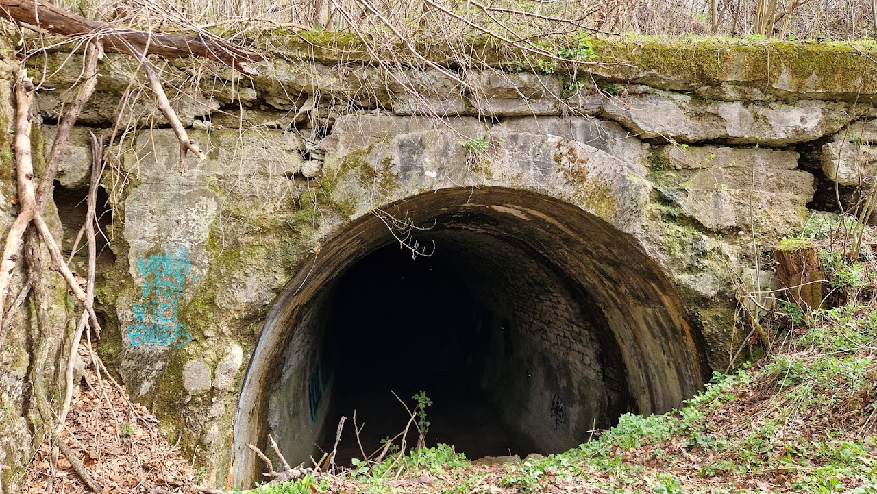 Tunelul Diana, Румыния