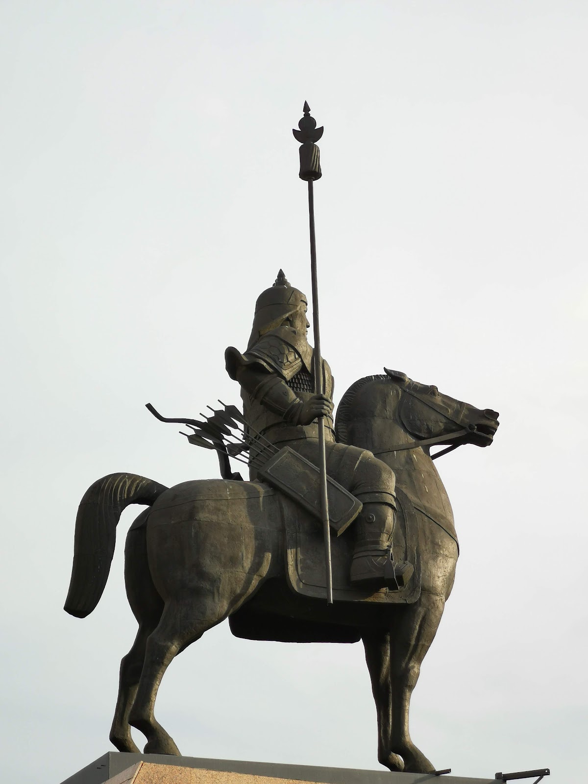 Гэсэр, Памятник, Улан-Удэ