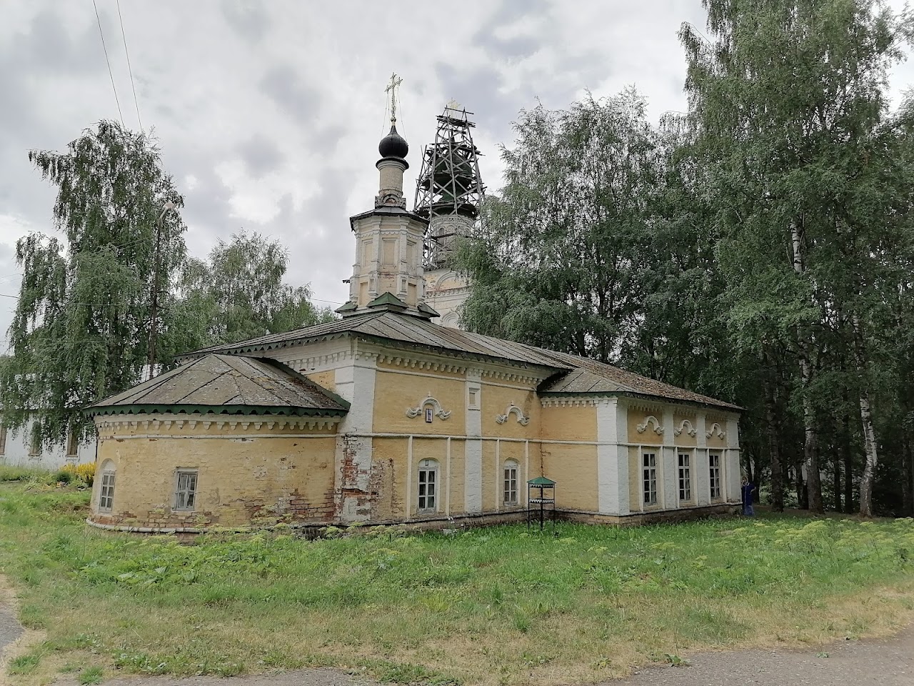 Михайло-Архангельский монастырь