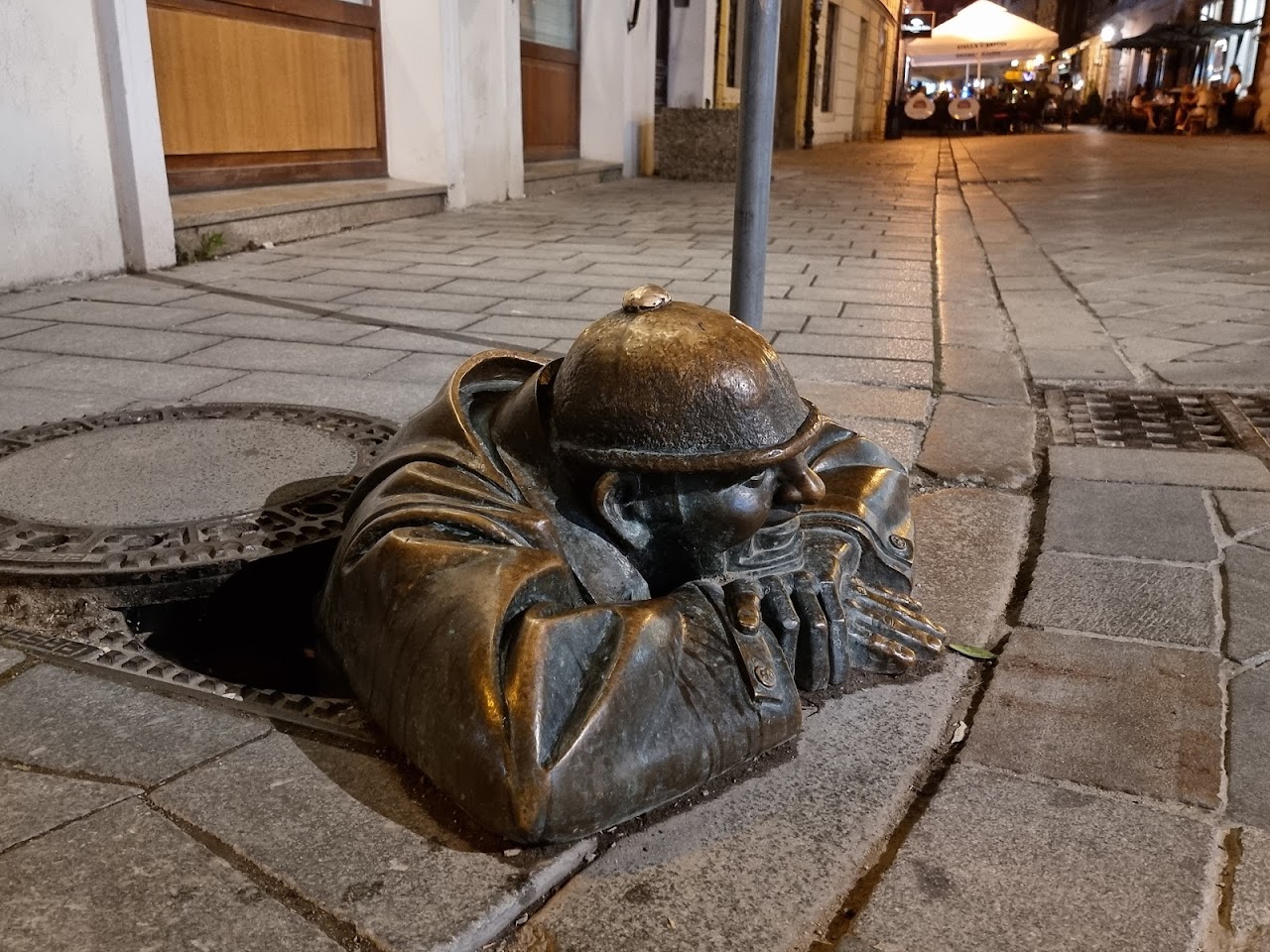 Мужчина на работе