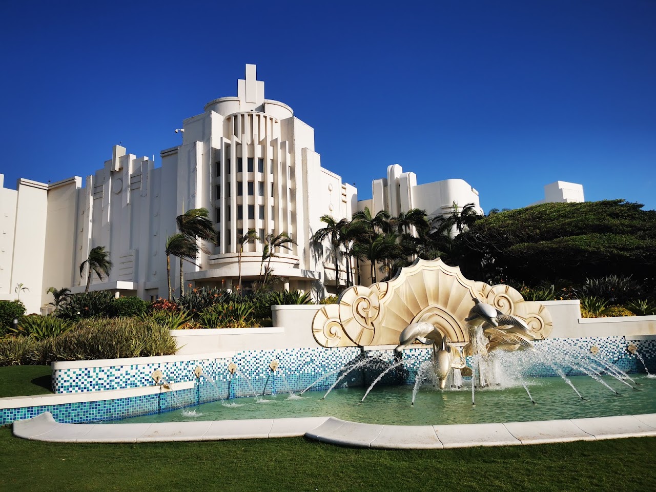 Suncoast Casino, Hotels and Entertainment