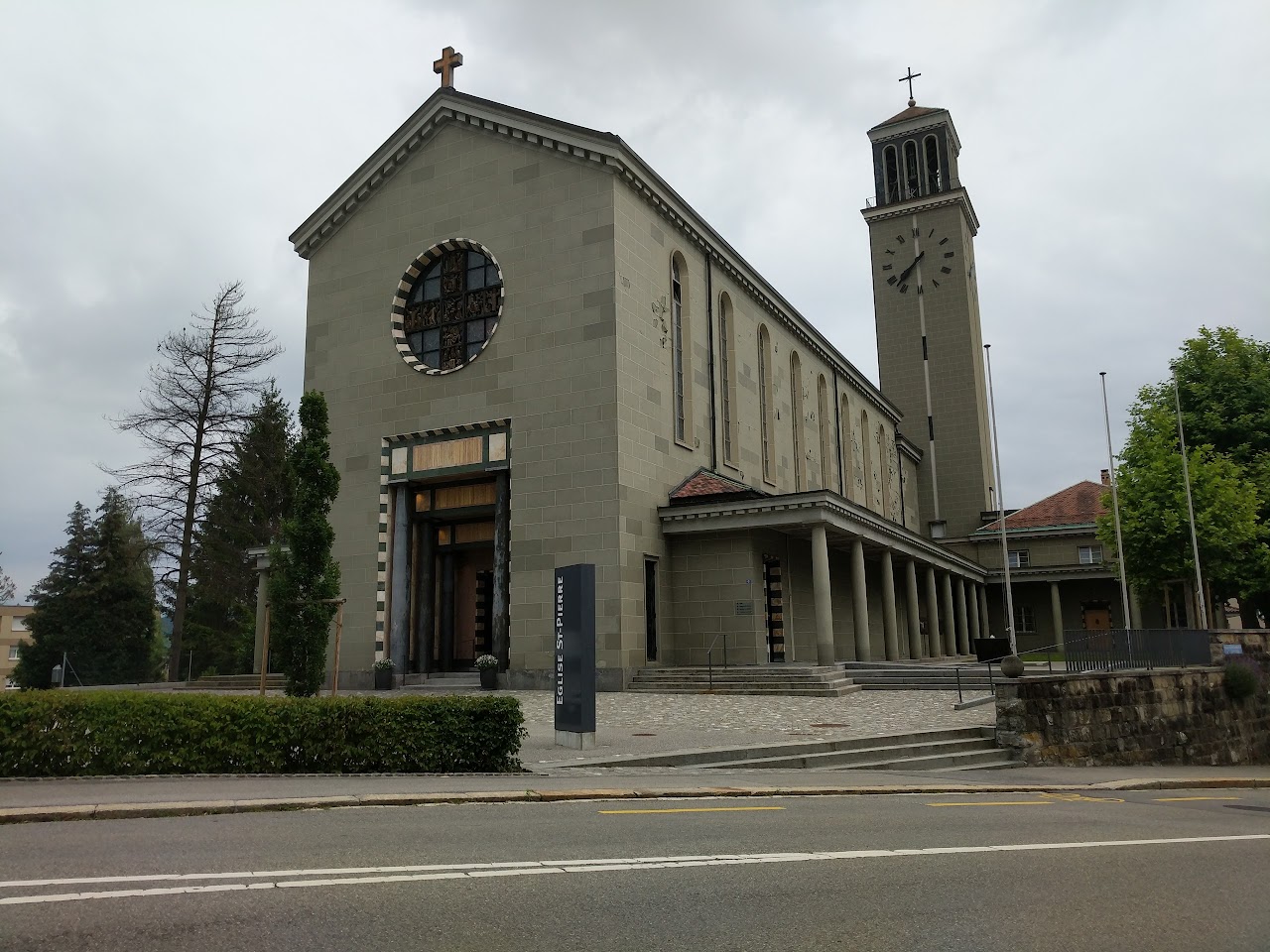 Église Saint-Pierre, Фрибур