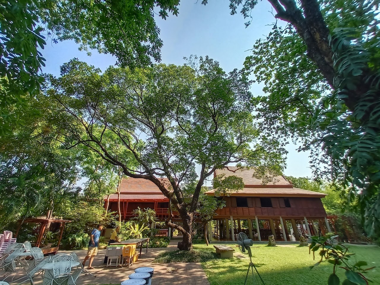 Plai Noen Palace (Khlong Toei Palace)