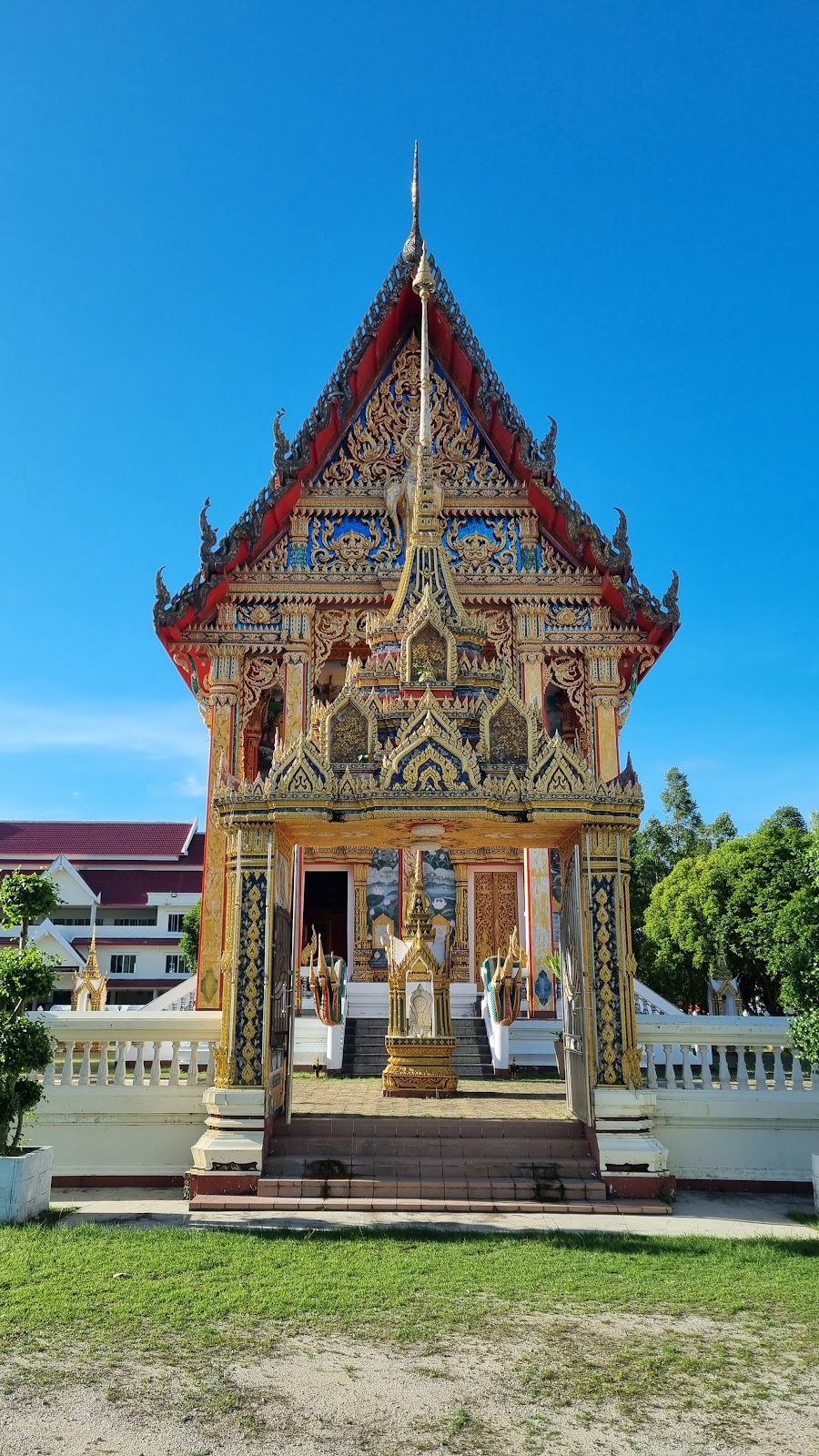 Wat Choeng Thale, Пхукет