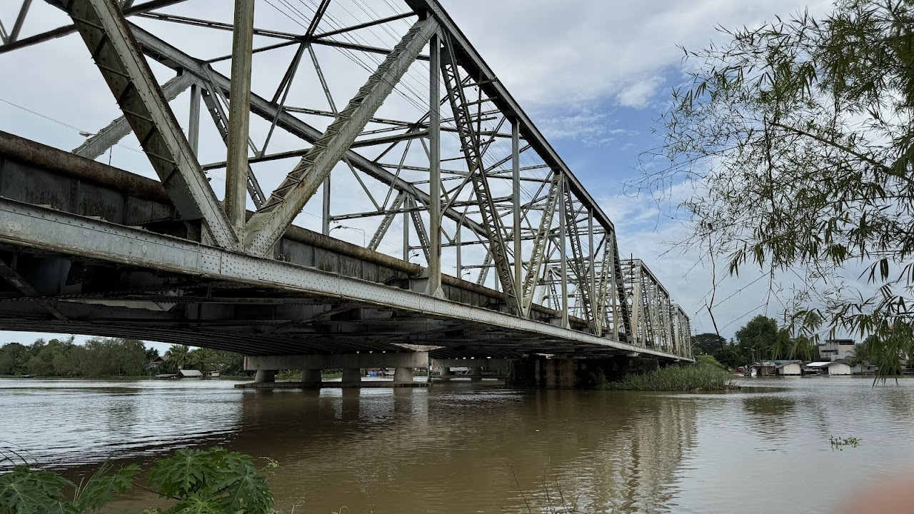 Chulachomklao Bridge, Сураттхани