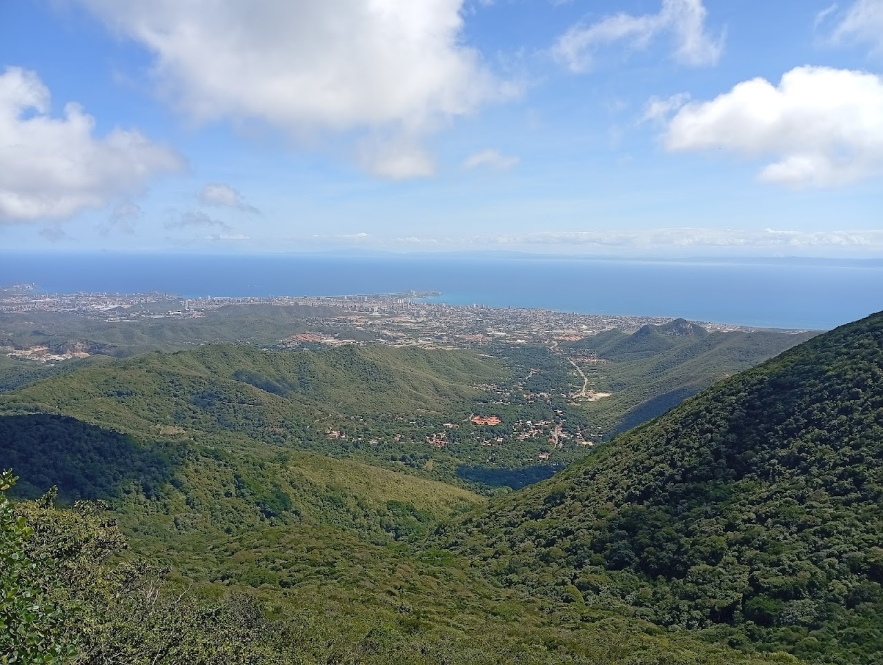 Mirador La Sierra, Порламар