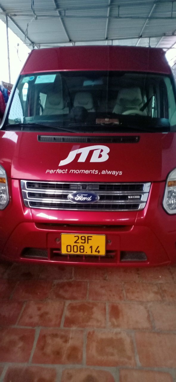 Thoả minh lái xe du lịch