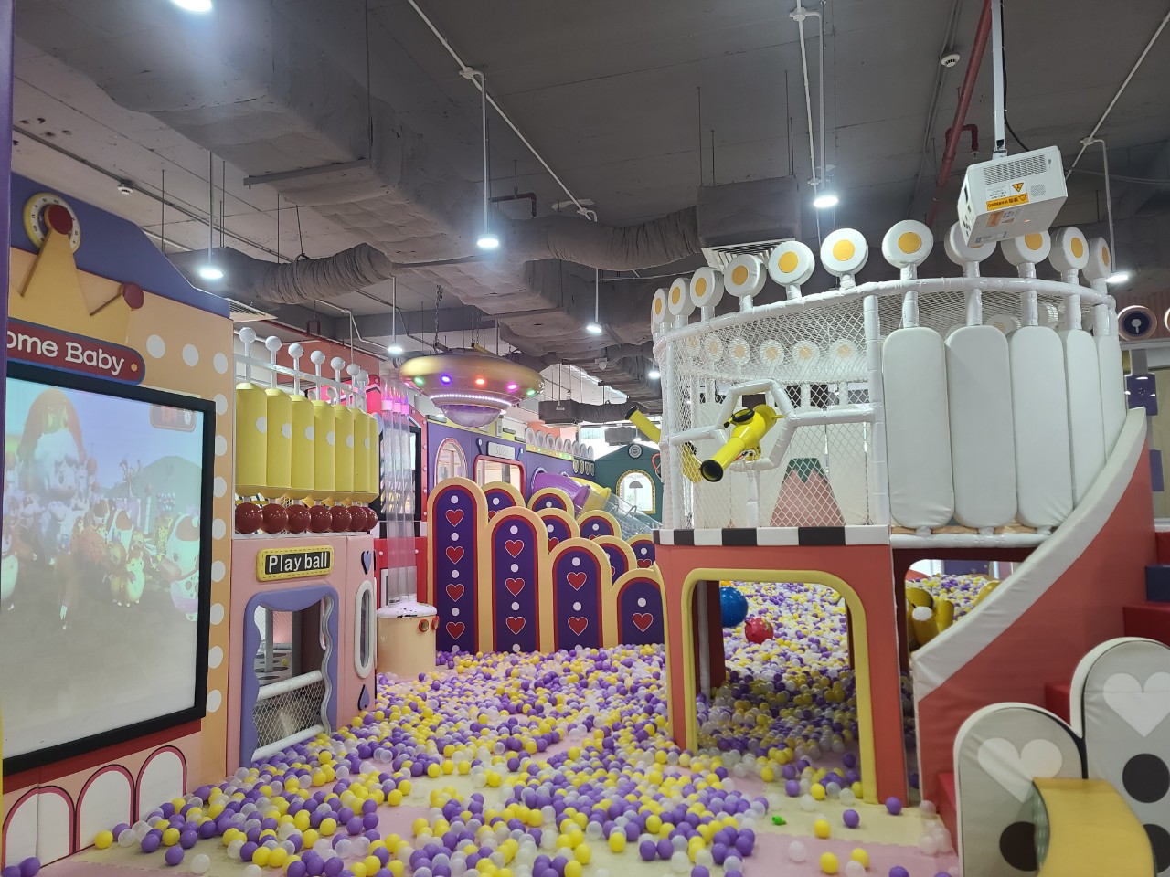 KID WORLD NHA TRANG, Нячанг